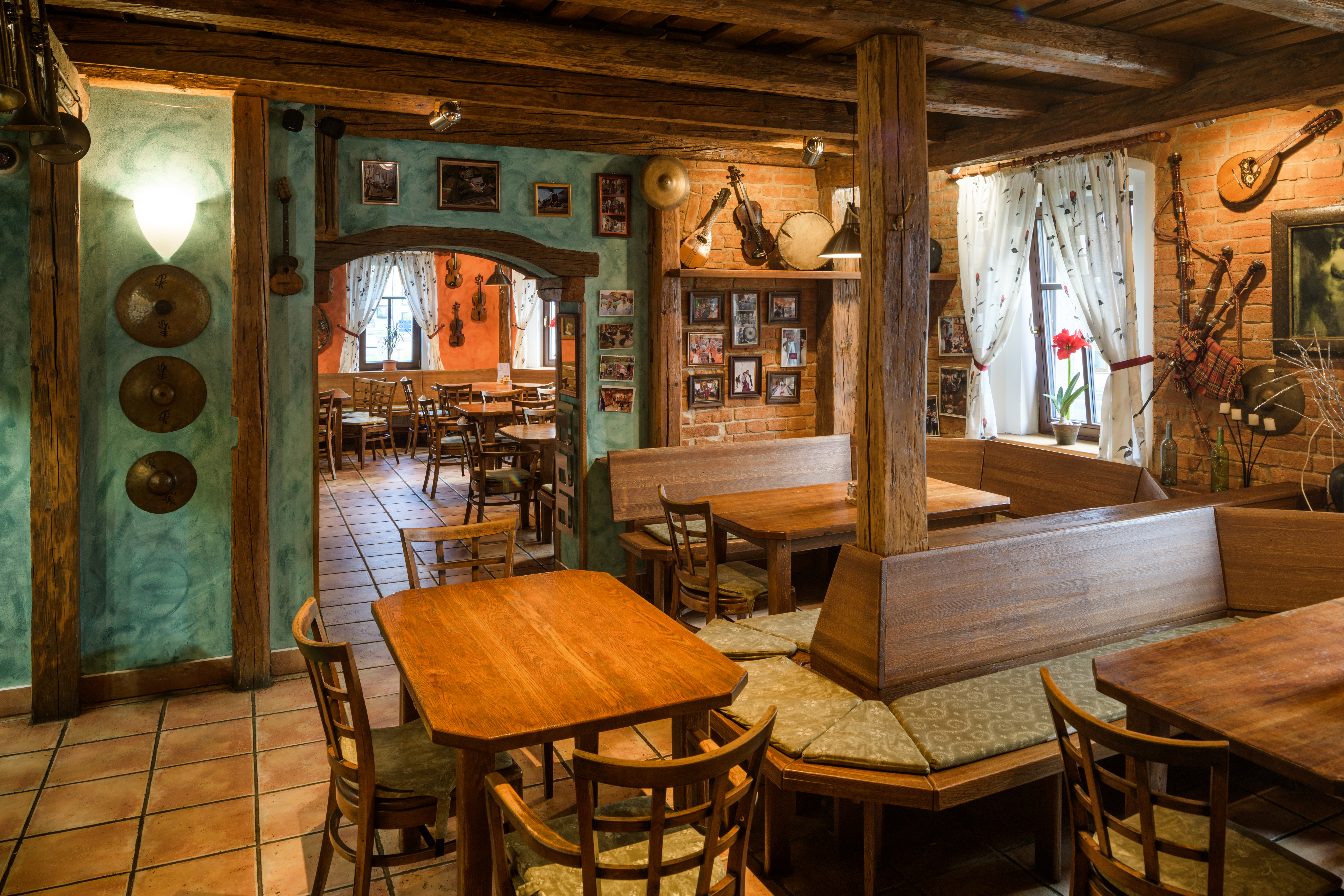 Restaurace
